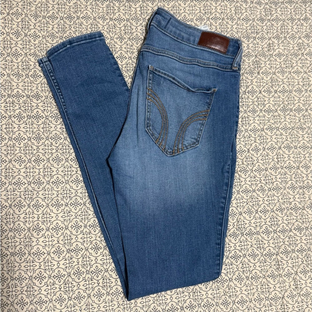 Hollister Mid-Rise Super Skinny Jeans